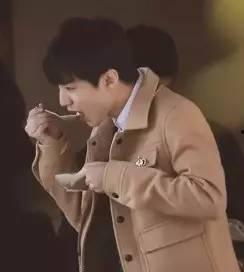 吃瓜娱乐圈三小只